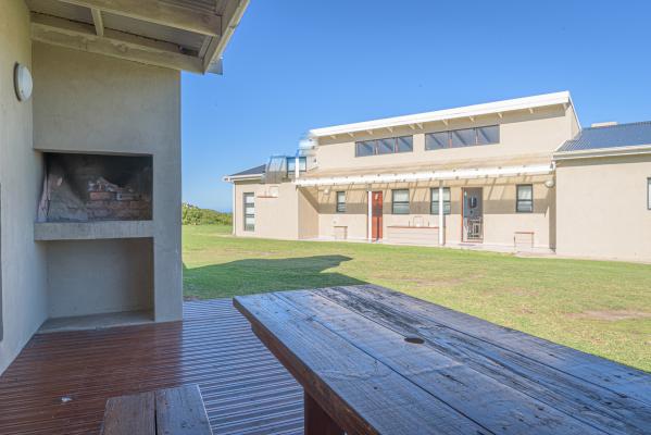 Fynbos Golf Club & Accommodation - 171814