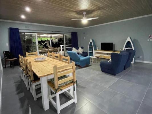 Southport Coral - 172328