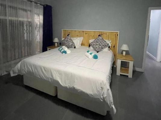 Southport Coral - 172336