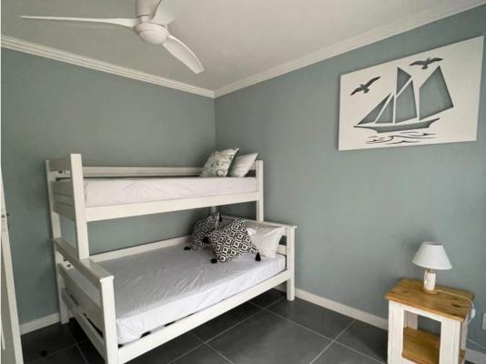 Southport Coral - 172342