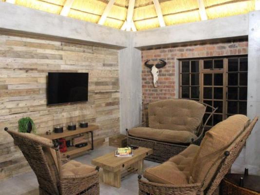 Monkey Thorn Cottage - 172401