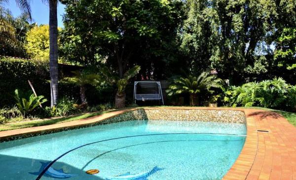 Fresh Water Swimming Pool