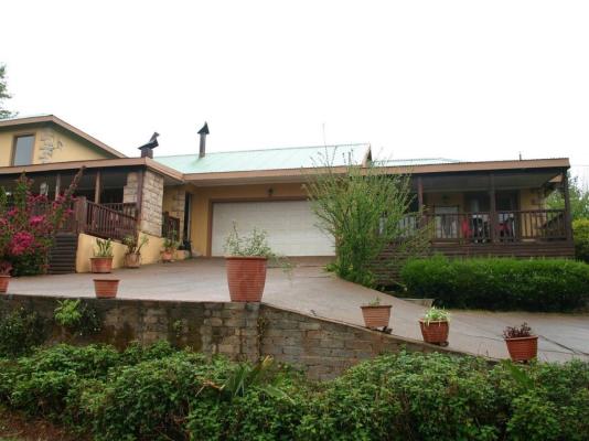 Two Falls View Self-catering Guest House - 178766