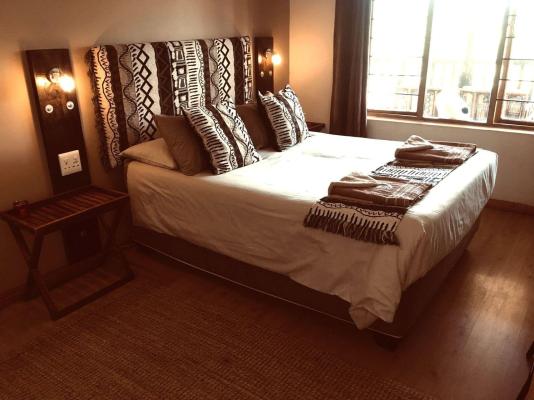 Two Falls View Self-catering Guest House - 178773