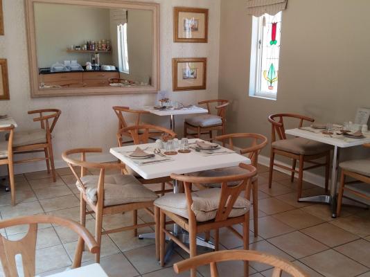 Liza's Cottage Guesthouse - 179314