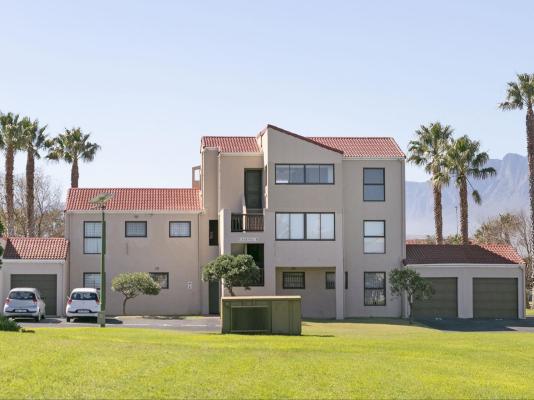 Laguna Beach B8 - 180054