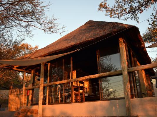 Thulani Game Lodge & Eco Estate - 181300