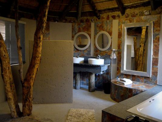 Thulani Game Lodge & Eco Estate - 181307