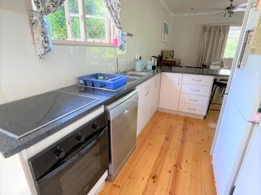 Bookings By Oupa Daan - 181843