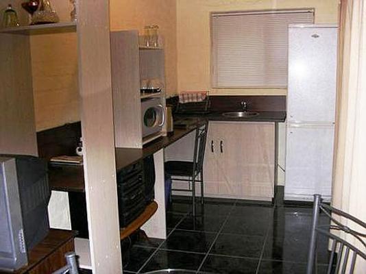 Modern cottage kitchen