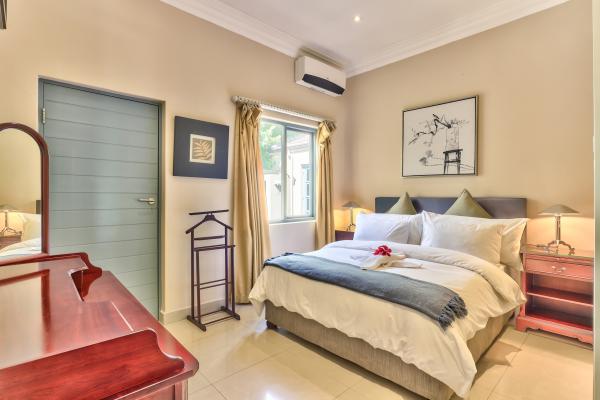 Room image 2