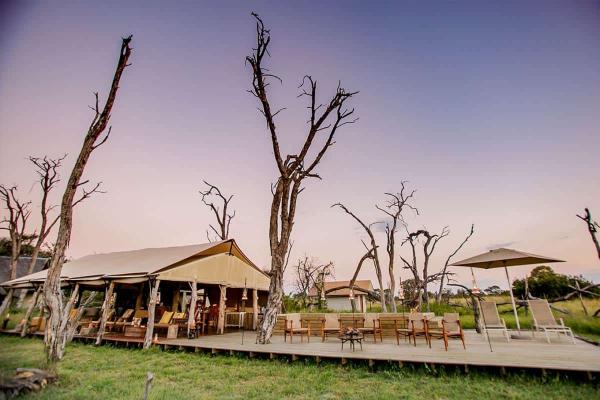 The Hide - Hwange National Park - 184085