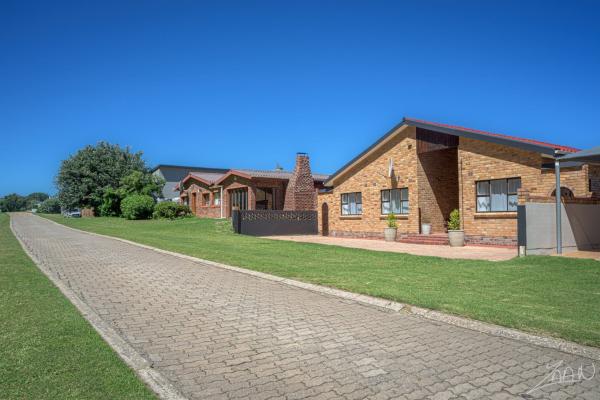 Fynbos Golf Club & Accommodation - 185385