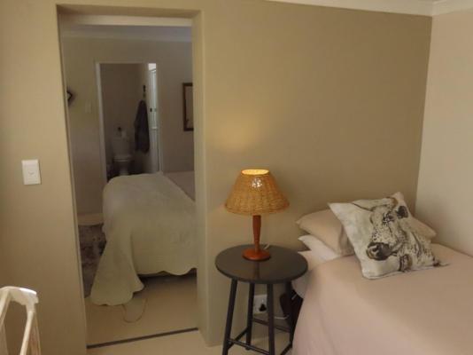Room image 2
