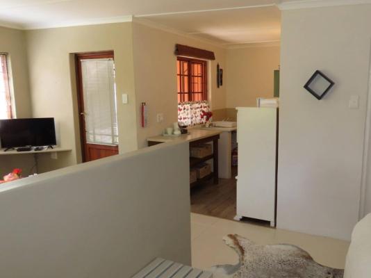 Room image 8