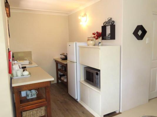 Room image 9