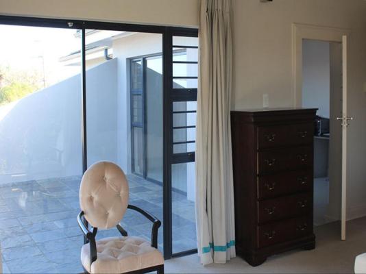 JFT Jewels B&B - 186365