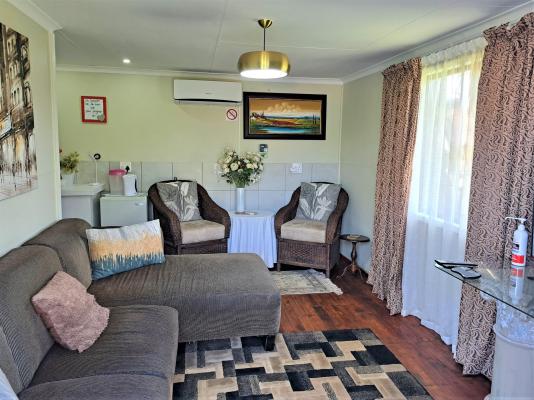 Rudys Guesthouse - 186397
