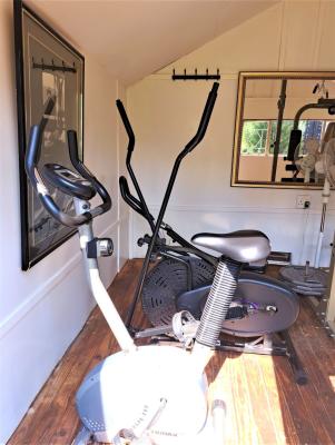 Rudys Guesthouse - 186403