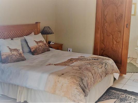 African Elephant Guest House - 188367