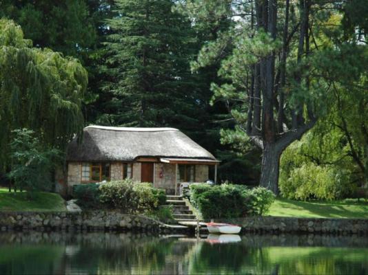 Lake Naverone - 189719