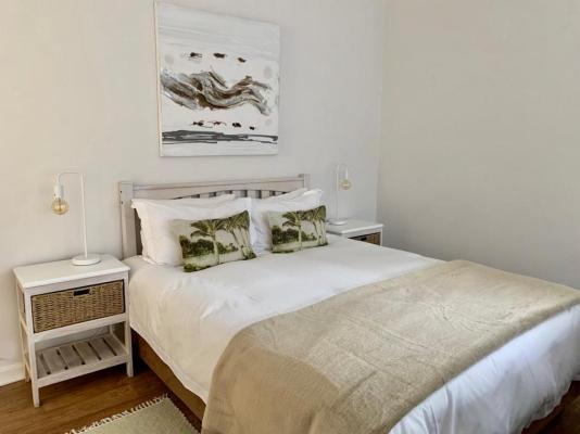 Room image 1