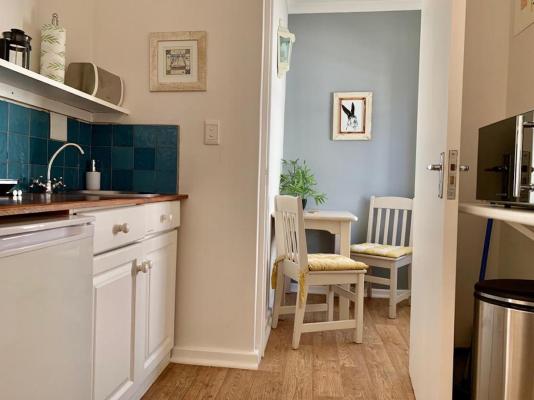 Room image 6