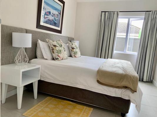 Room image 2