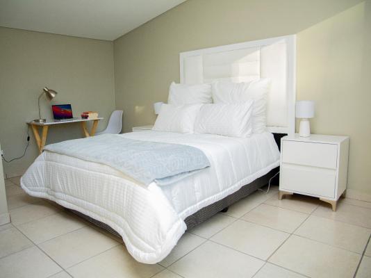 Room image 2