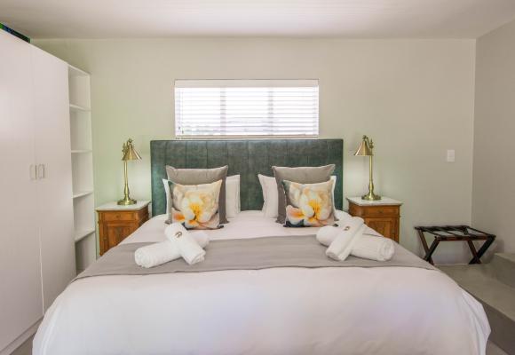 Room image 3
