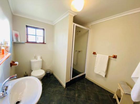Room image 1