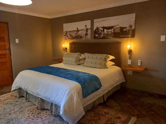 Room image 1