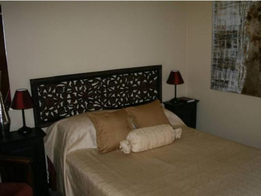 Room image 1