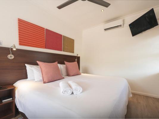 Room image 2
