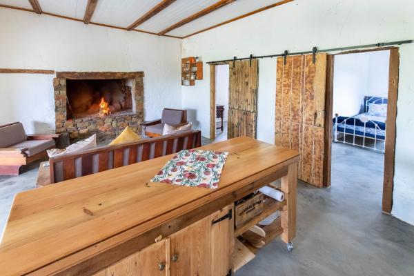 Nektarien kitchen and sitting area