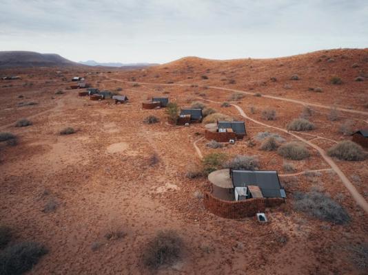 Etendeka Mountain Camp - 195208