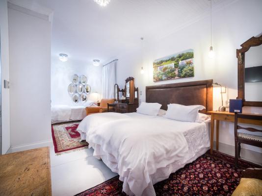Room image 1