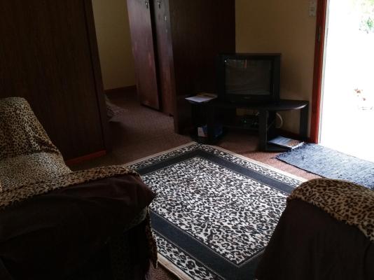 Room image 3