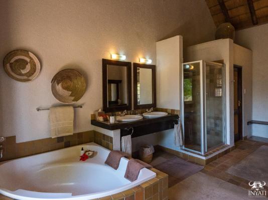 Inyati Game Lodge, Sabi Sand Nature Reserve