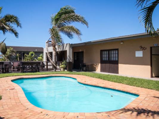 Khaya La Manzi Guest Lodge - 198767