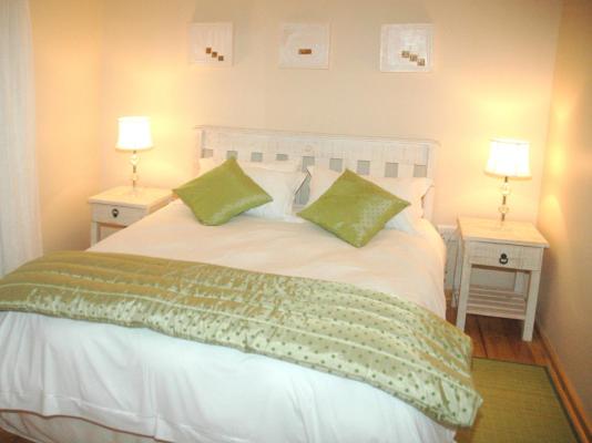 Room image 6