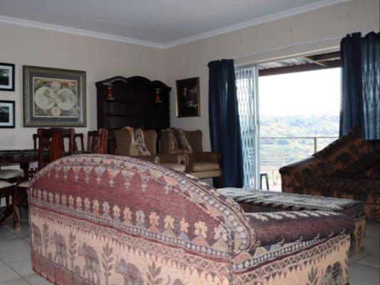 Room image 11