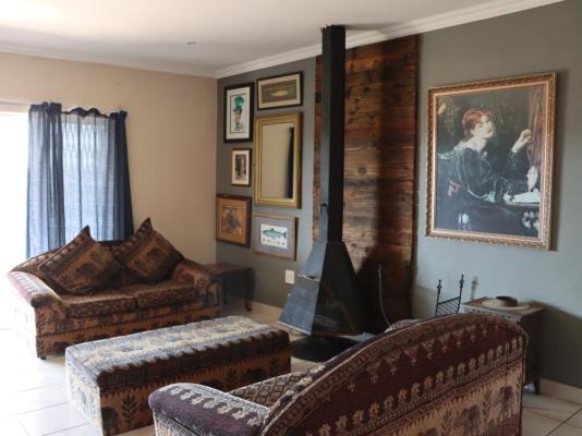 Room image 12