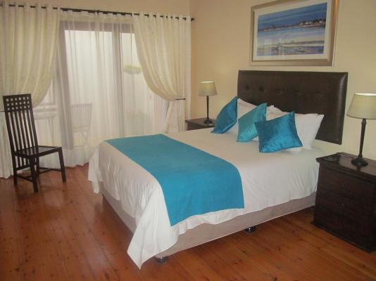 Aquamarine Guest House, Mossel Bay - 200337