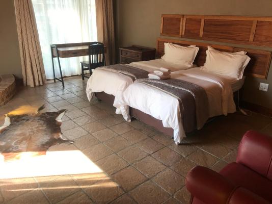 Room image 2