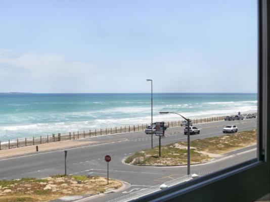Zeezicht 204 Bloubergstrand - 202306
