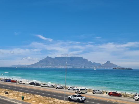 Zeezicht 204 Bloubergstrand - 202311