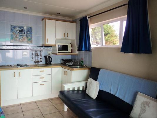 Thornbay Accommodation - 202410