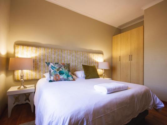 Room image 5