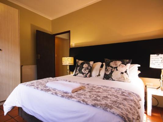 Room image 12